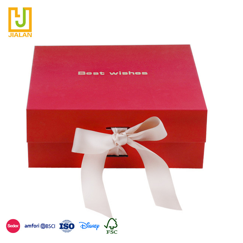 礼品盒、首饰盒、服装吊牌、手提纸袋 包装盒定制厂家